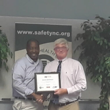 074-jarwin-hester-mesh-graduate-july-7-2017